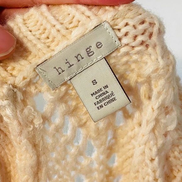 Hinge Button Back Lace Trim Sweater - Picture 9 of 10